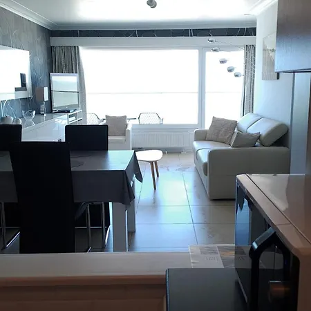 Apartment Modern With Beautiful Sea View - 9th Floor *