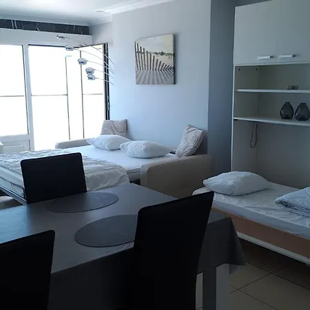 Modern With Beautiful Sea View - 9th Floor Apartment