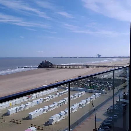 Apartment Modern With Beautiful Sea View - 9th Floor *